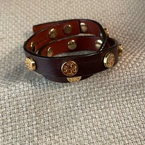 Tory Burch gold logo studded leather bracelet